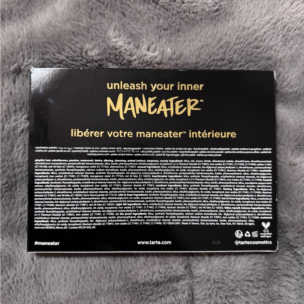 NEW - Tarte maneater after dark pallet